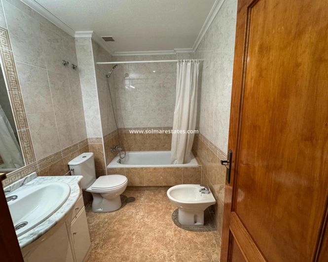 Image No.20-2 Bed Apartment for sale