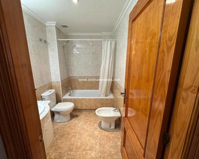 Image No.21-2 Bed Apartment for sale