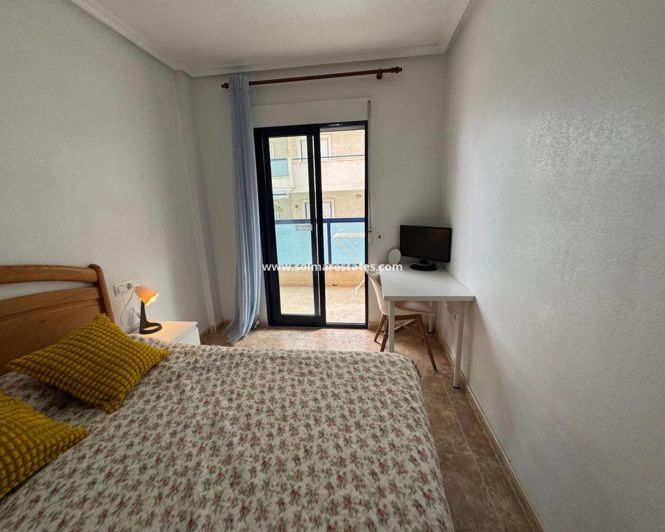 Image No.28-2 Bed Apartment for sale