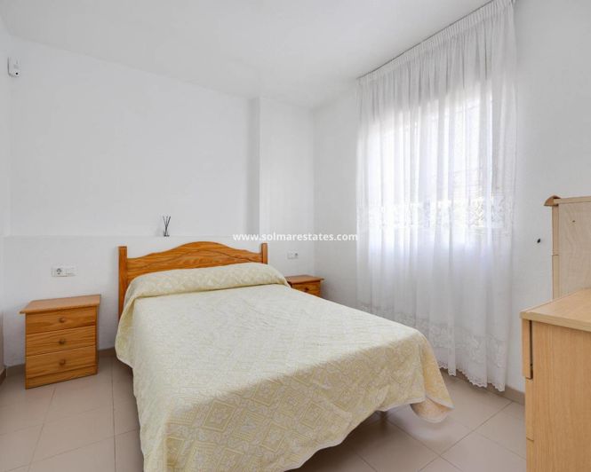 Image No.20-2 Bed Apartment for sale