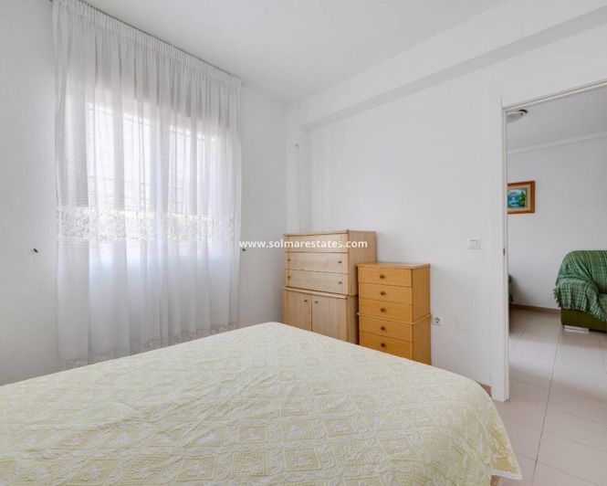 Image No.22-2 Bed Apartment for sale