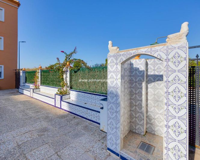 Image No.25-2 Bed Apartment for sale