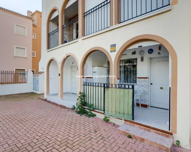 Image No.28-2 Bed Apartment for sale