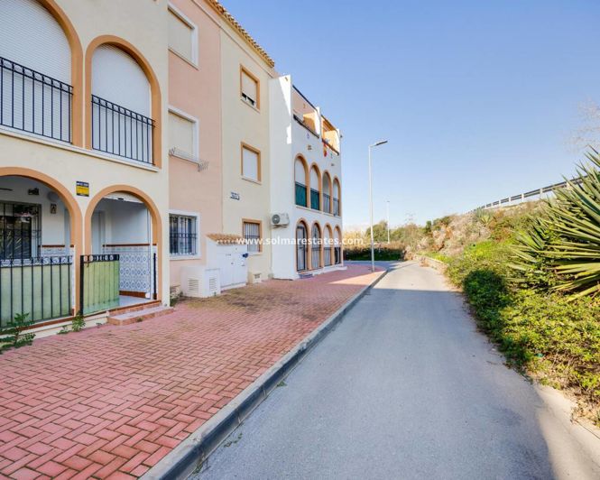 Image No.29-2 Bed Apartment for sale