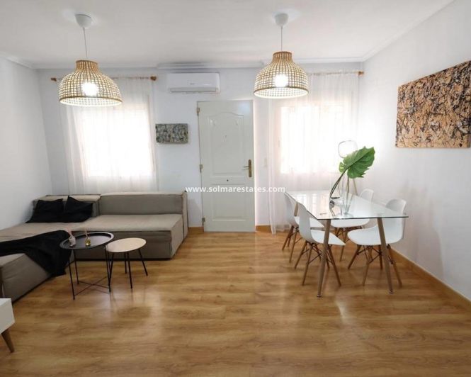 Image No.7-3 Bed Townhouse for sale