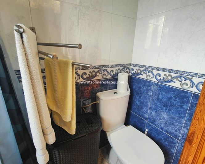 Image No.34-2 Bed House for sale