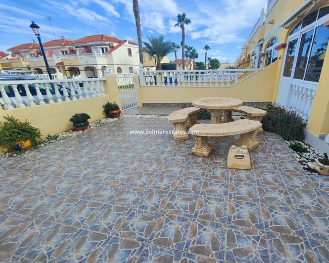 Image No.37-2 Bed House for sale