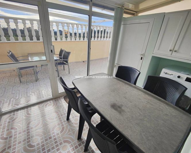 Image No.5-2 Bed House for sale