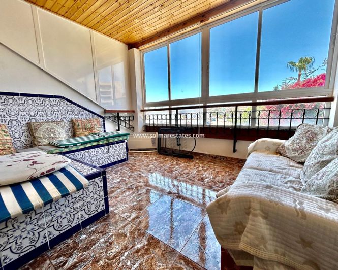 Image No.18-3 Bed Townhouse for sale