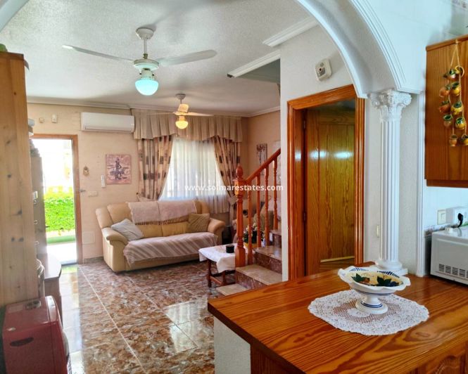 Image No.2-3 Bed Townhouse for sale