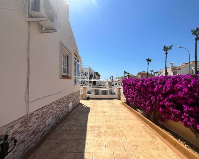 Image No.50-3 Bed Quad for sale