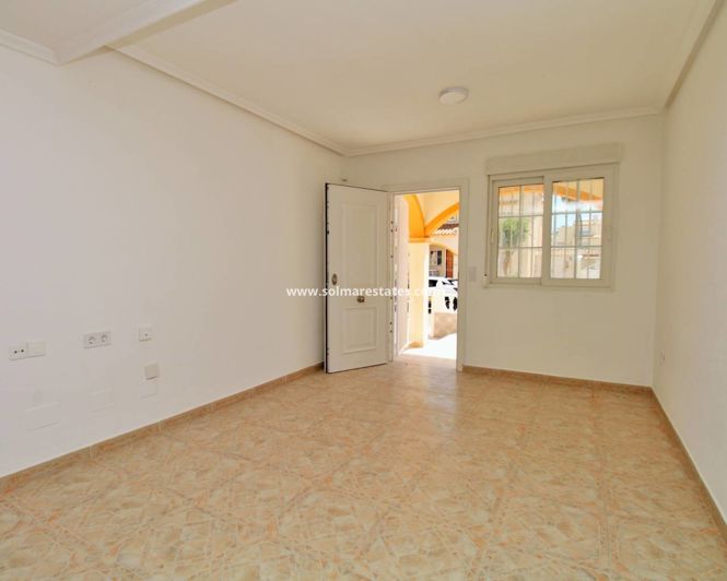 Image No.7-2 Bed Quad for sale