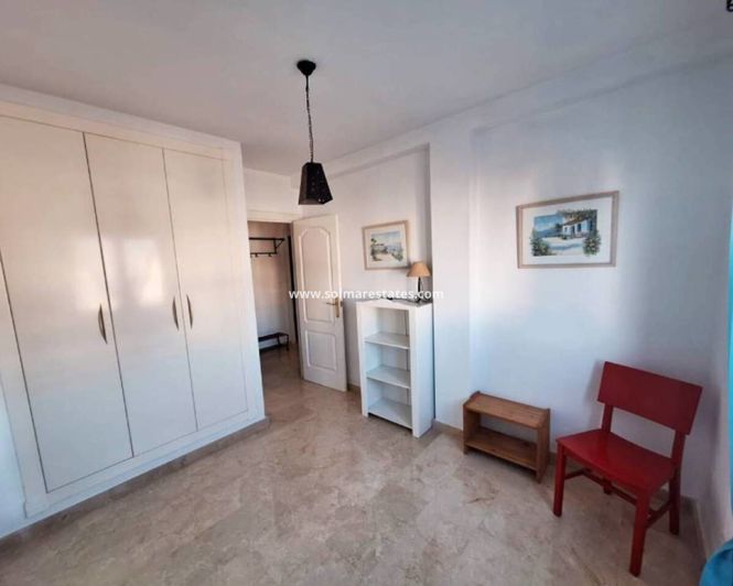 Image No.19-3 Bed Apartment for sale