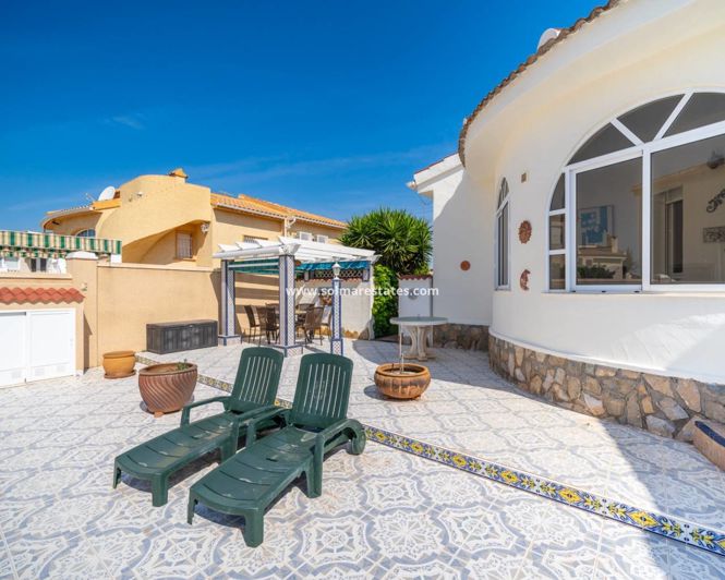 Image No.29-3 Bed Villa for sale