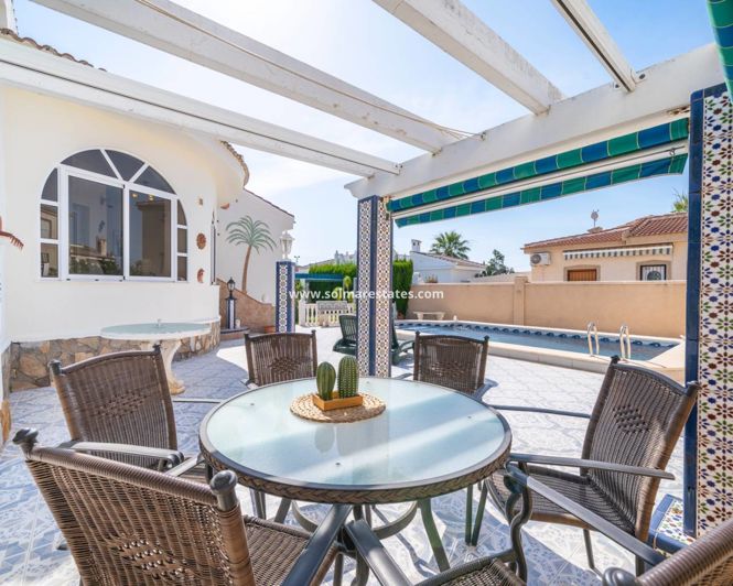 Image No.37-3 Bed Villa for sale