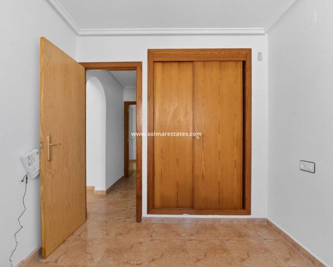 Image No.17-2 Bed Apartment for sale