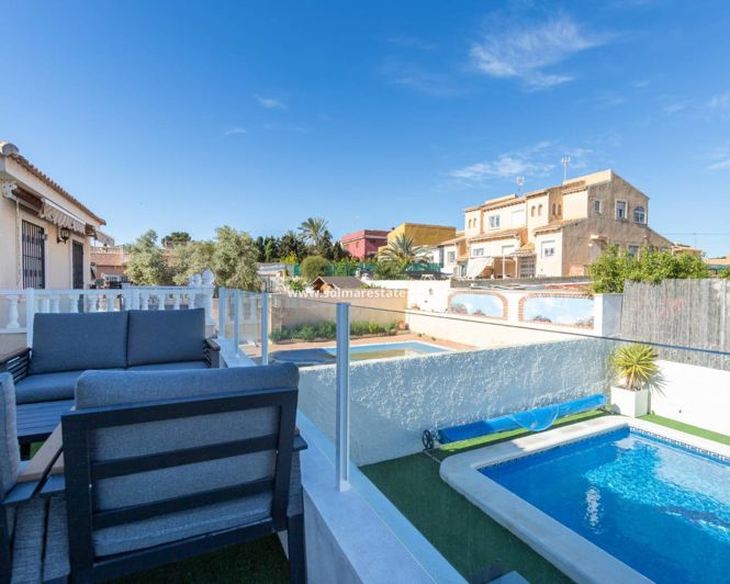Image No.42-4 Bed Villa for sale