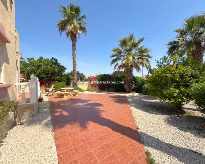 Image No.14-3 Bed Villa for sale