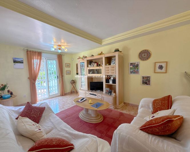 Image No.31-3 Bed Villa for sale