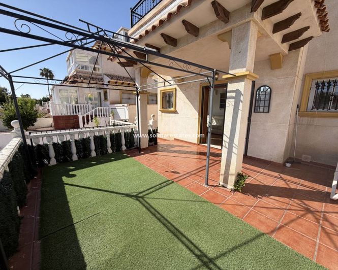 Image No.3-Quad de 3 chambres à vendre à Playa Flamenca