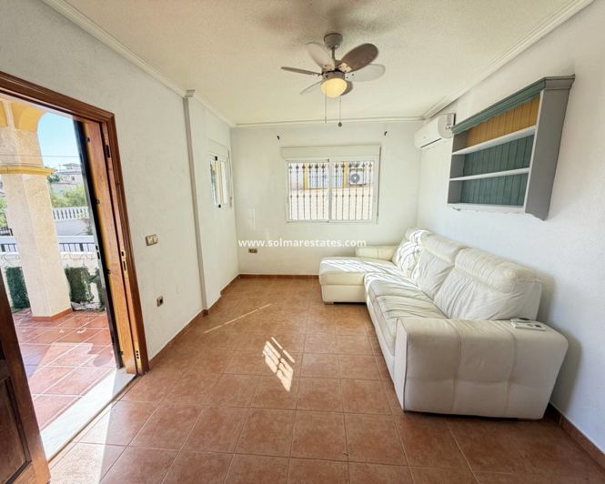 Image No.5-Quad de 3 chambres à vendre à Playa Flamenca