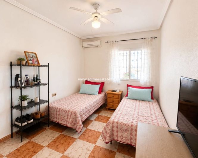 Image No.13-2 Bed Apartment for sale