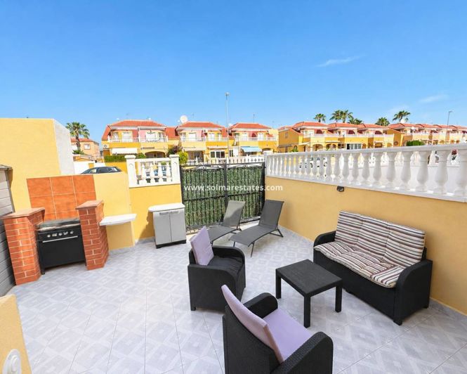 Image No.16-2 Bed Apartment for sale