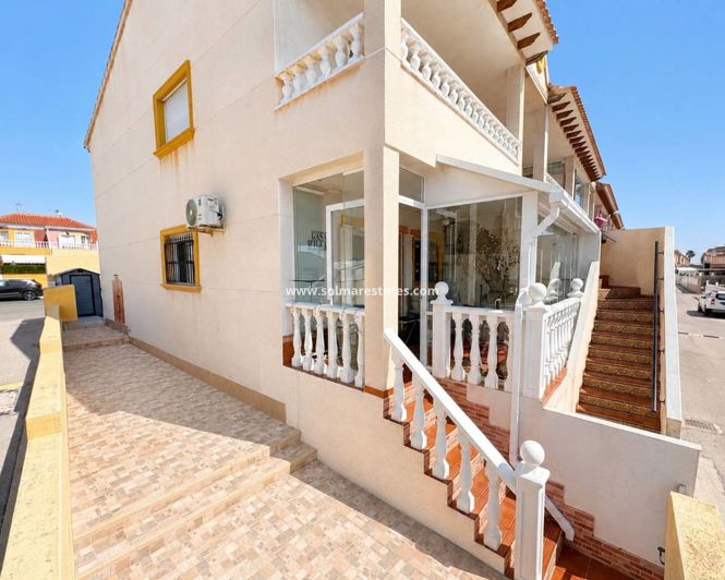Image No.20-2 Bed Apartment for sale