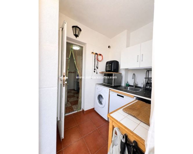 Image No.8-2 Bed Apartment for sale