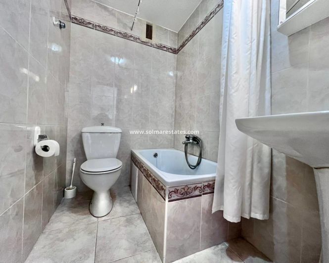 Image No.15-Appartement de 2 chambres à vendre à La Mata