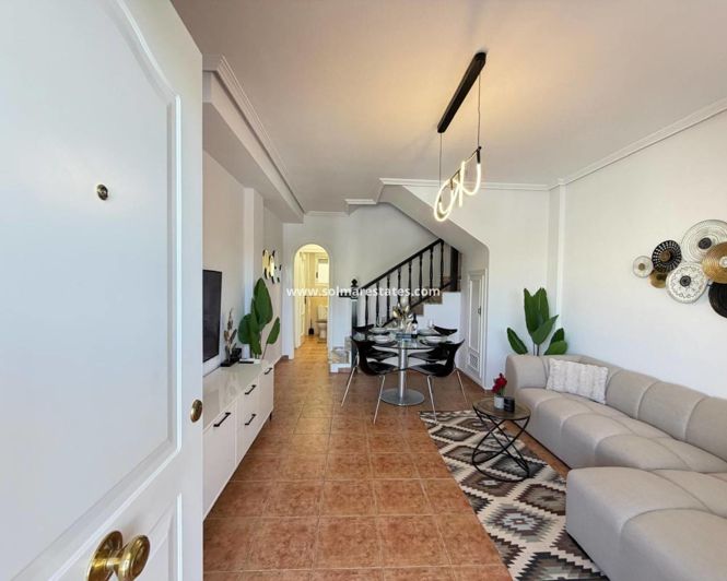 Image No.17-3 Bed Townhouse for sale
