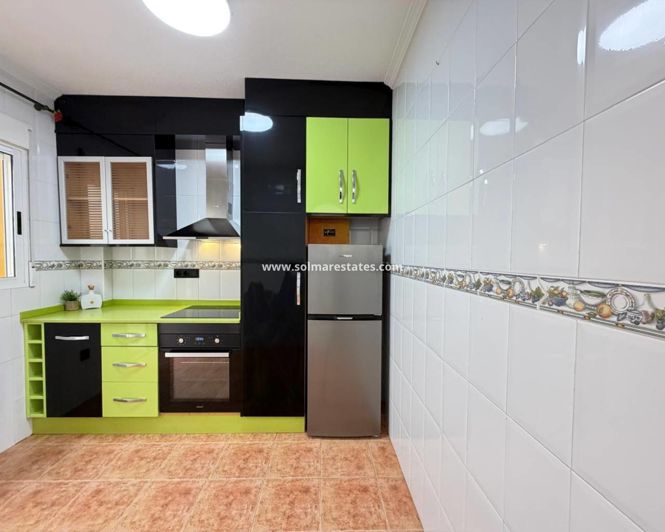 Image No.24-3 Bed Townhouse for sale