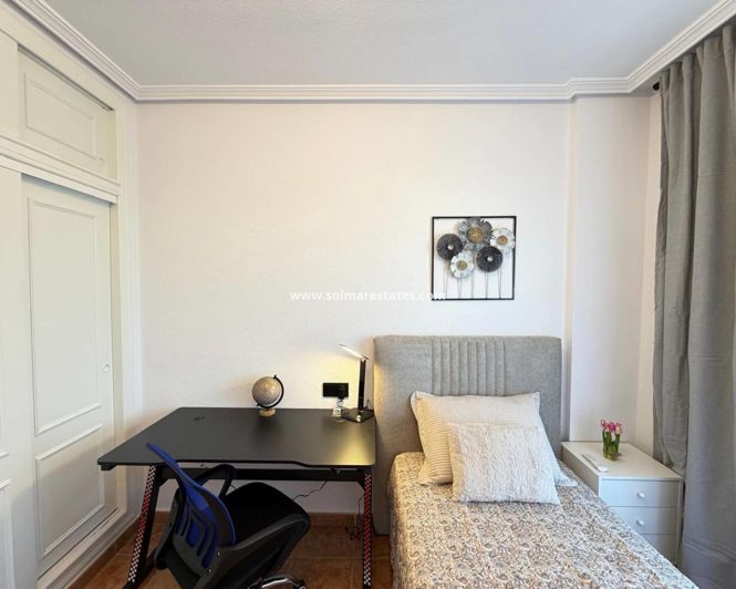 Image No.33-3 Bed Townhouse for sale