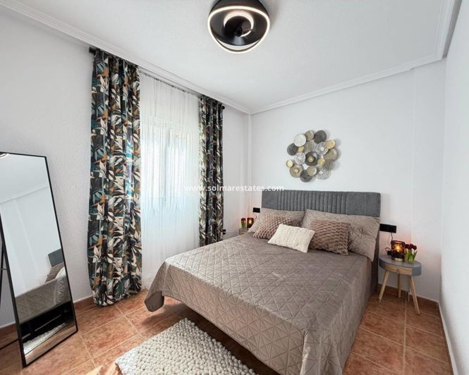 Image No.45-3 Bed Townhouse for sale