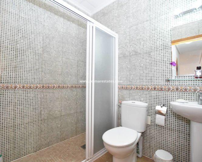 Image No.19-Appartement de 3 chambres à vendre à Daya Vieja