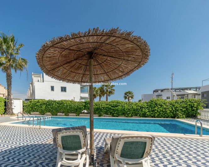 Image No.48-3 Bed Townhouse for sale