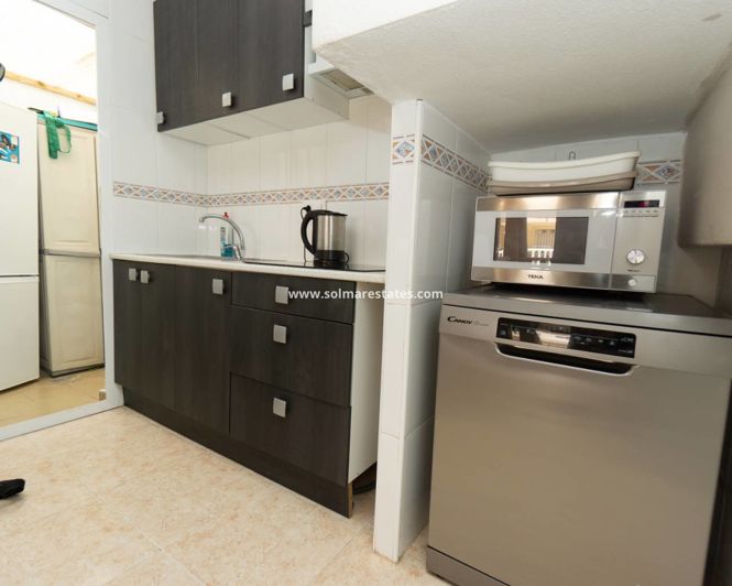 Image No.11-3 Bed Townhouse for sale