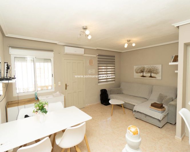 Image No.7-3 Bed Townhouse for sale