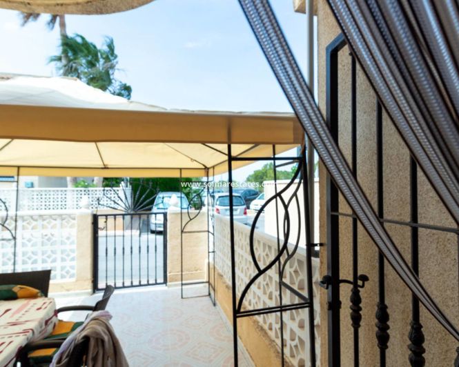Image No.22-3 Bed Apartment for sale
