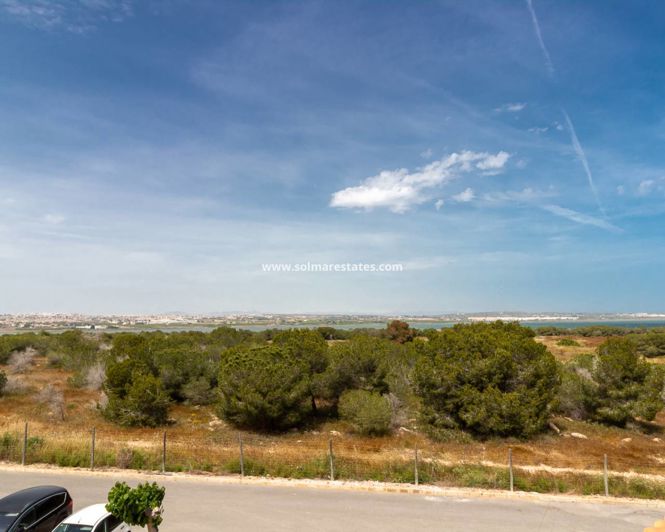 Image No.26-3 Bed Apartment for sale
