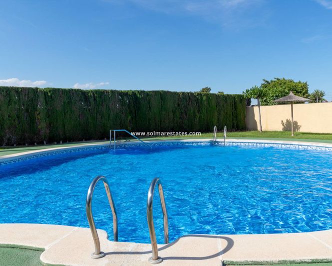 Image No.28-3 Bed Apartment for sale