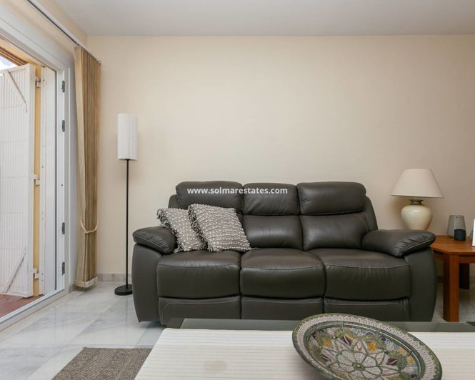 Image No.24-3 Bed House for sale