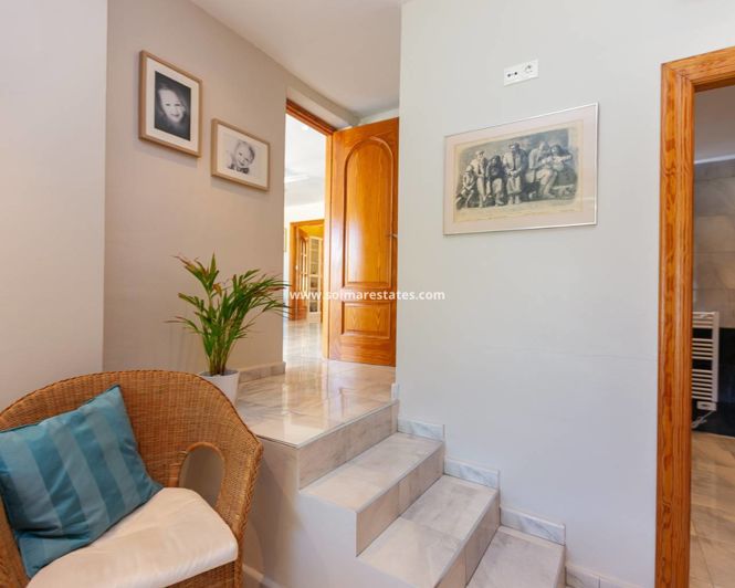 Image No.31-3 Bed House for sale