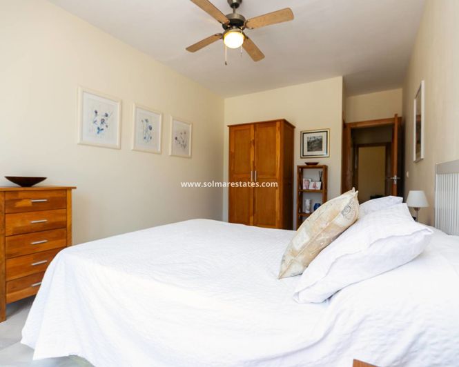 Image No.43-3 Bed House for sale