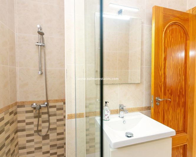 Image No.47-3 Bed House for sale