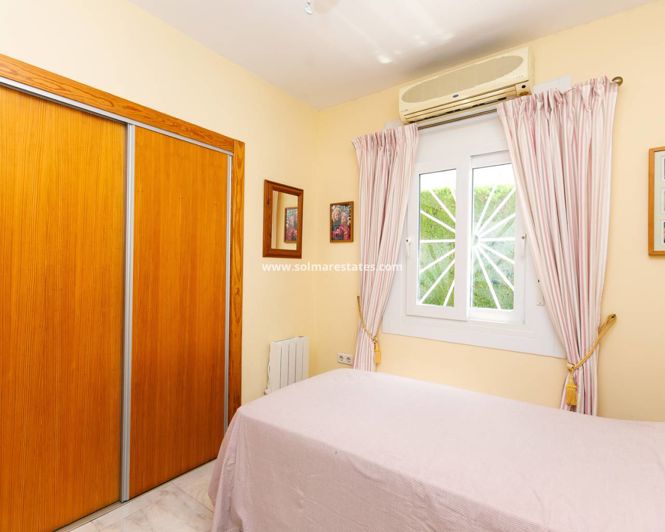 Image No.50-3 Bed House for sale