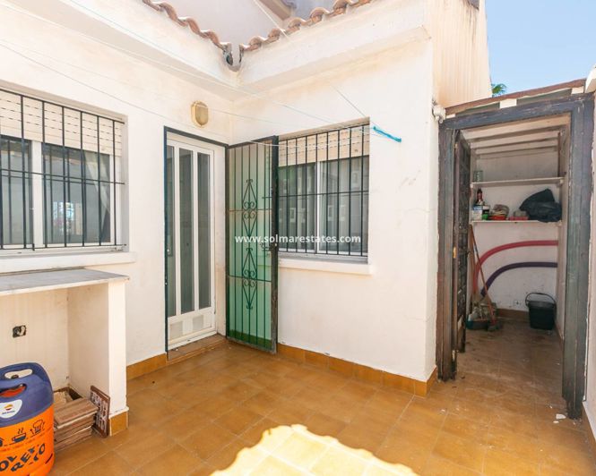 Image No.23-2 Bed Townhouse for sale