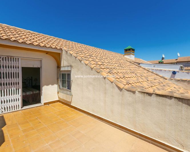 Image No.39-2 Bed Townhouse for sale
