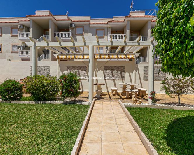 Image No.48-2 Bed Townhouse for sale