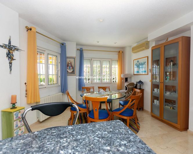 Image No.24-3 Bed Villa for sale